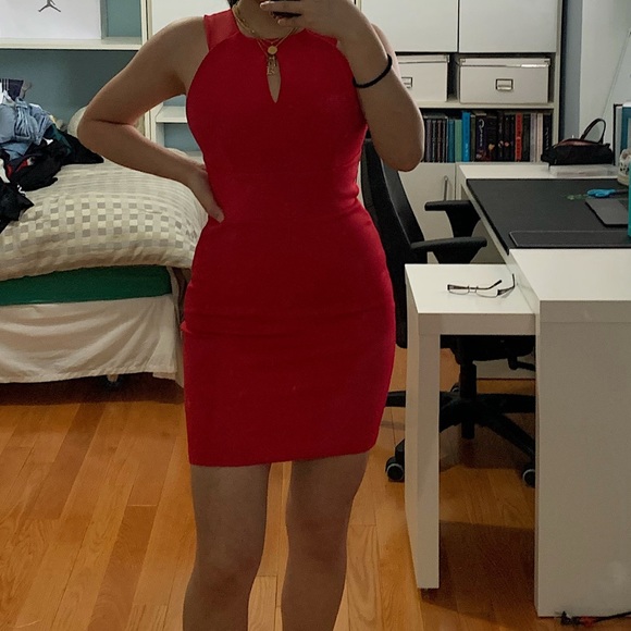 Marciano red dress! - Picture 5 of 5